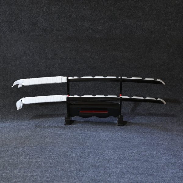 سيوف إينوسوكي المسننة من الخشب الطبيعي - Inosuke Nichirin Wood Replica Serrated Beast Breathing Blades