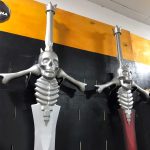 Legendary Dante’s Rebellion Sword – The Ultimate 150 cm Life-Size Wooden Masterpiece - Image 10