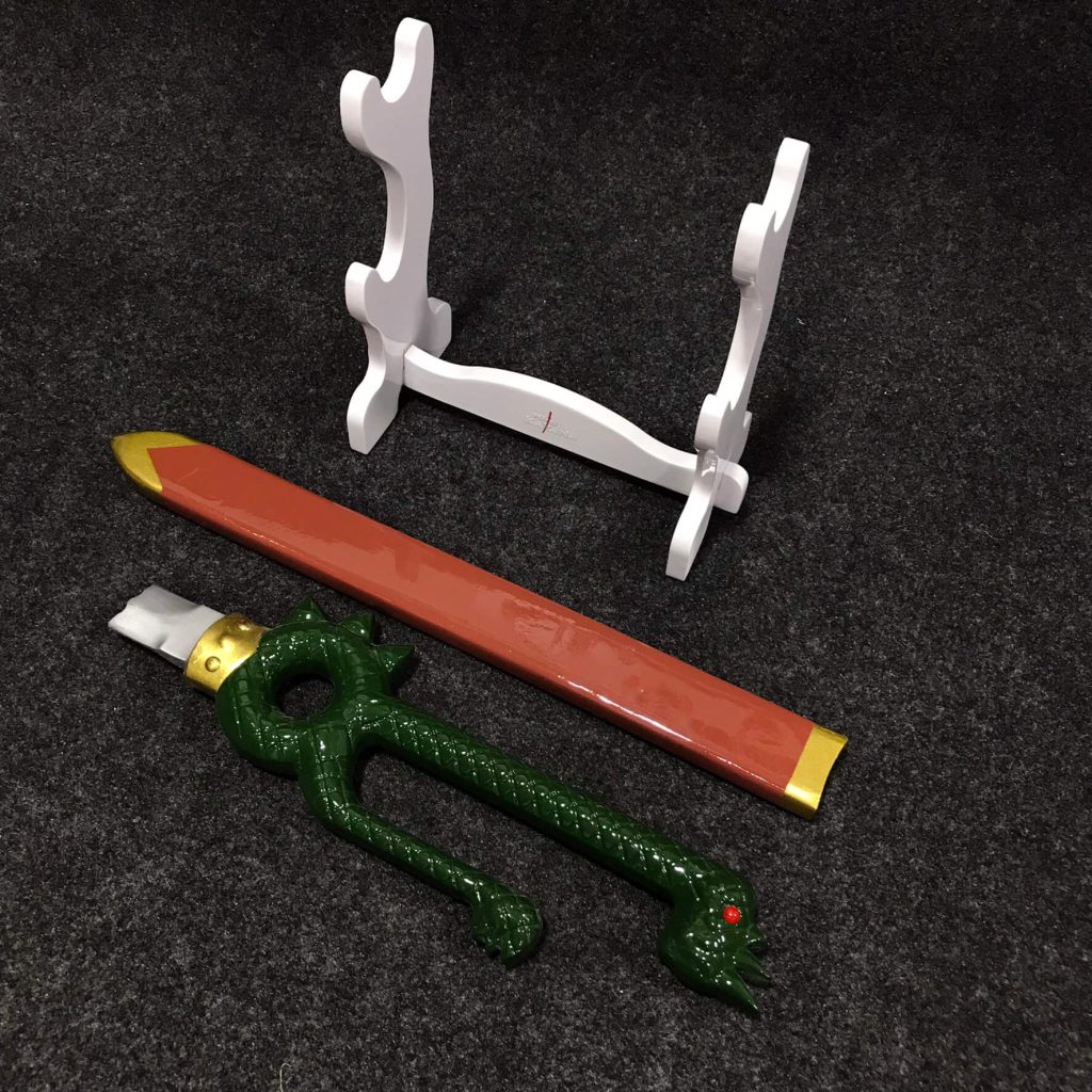 73cm wooden replica of Meliodas’s Dragon Handle sword from The Seven Deadly Sins anime, handcrafted wooden collectible sword for anime fans.