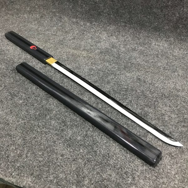 85cm Sasuke Uchiha Kusanagi wooden sword, minimalist all-black straight-edge chokutō, Naruto anime replica.